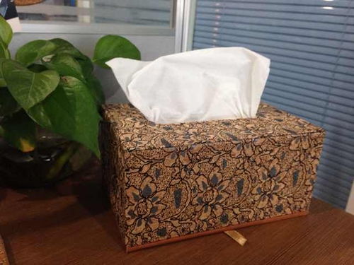 生態(tài)天然材質軟木工藝品 軟木燈飾與制品的制造探秘